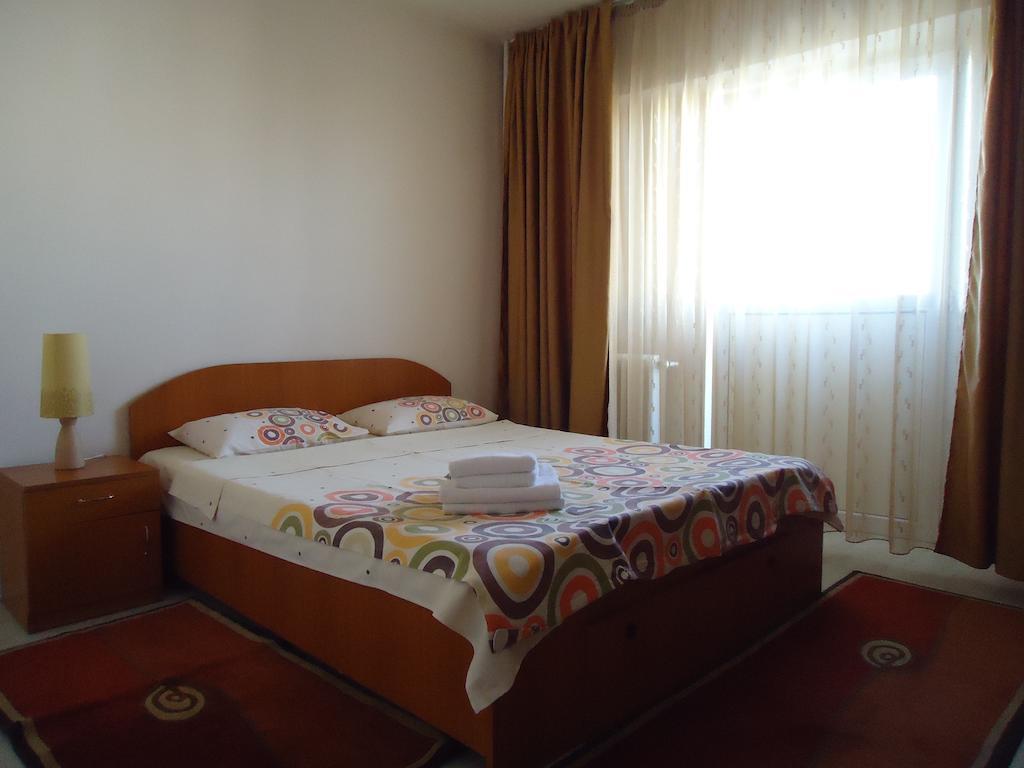 Apartamento Bucharest Apartments *
