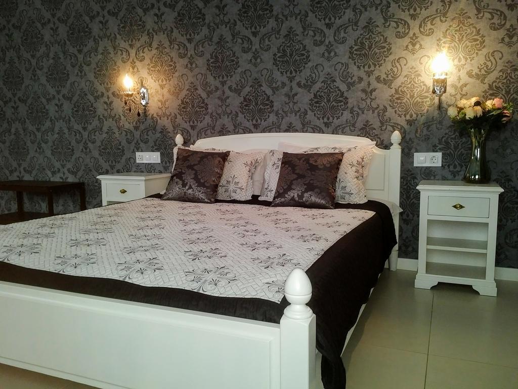 Hotel Old City Nf 4*