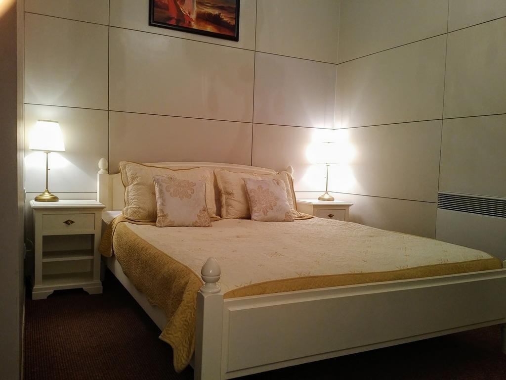 Hotel Old City Nf