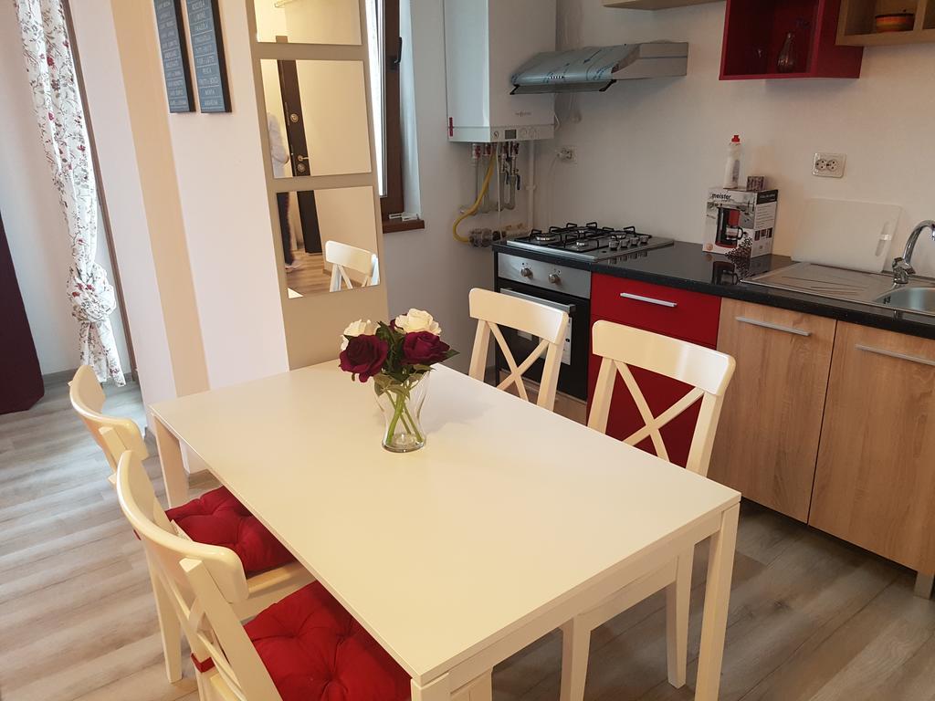 Fundeni Apartment *