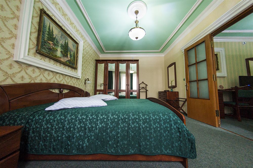 Comfort Hotel 4*