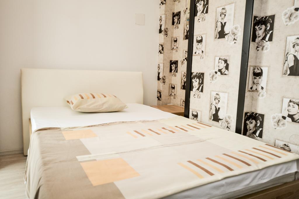 Class Apartment