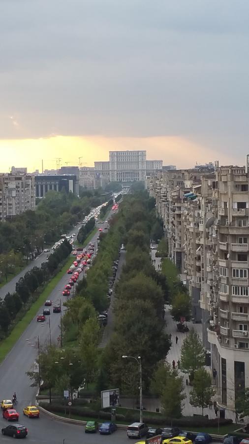 3 Panoramic Bucureşti