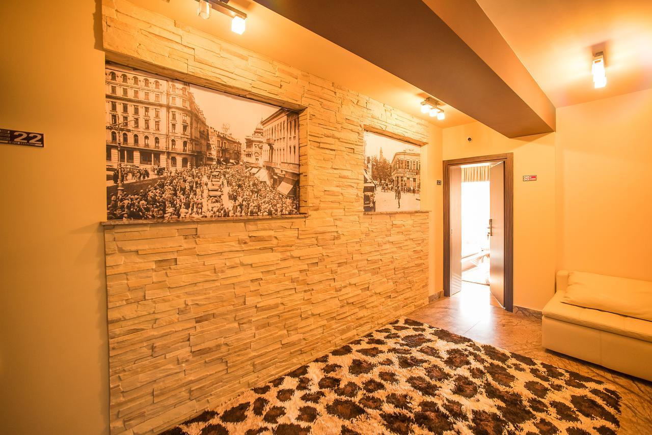 Simple Self Check In Homestay Bucharest