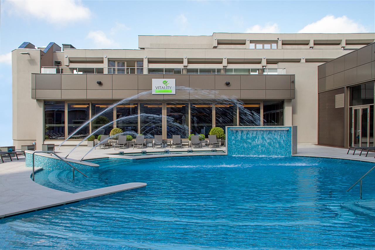 Ramada By Wyndham Parc Hotel 4*