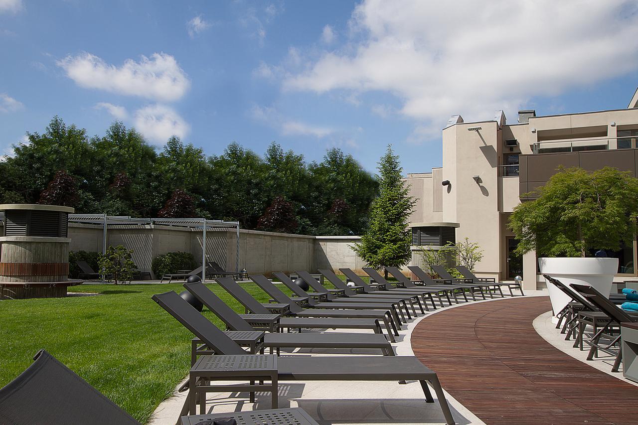 Ramada By Wyndham Parc Hotel