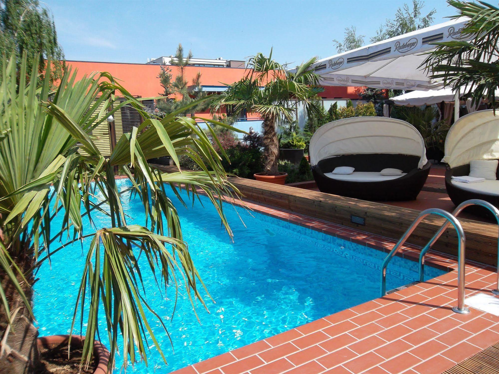 Ramada & By Wyndham North 4*