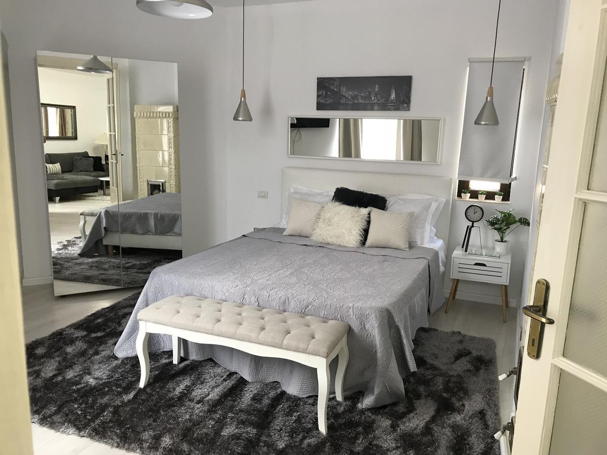 Apartment Metropole Invilla Old