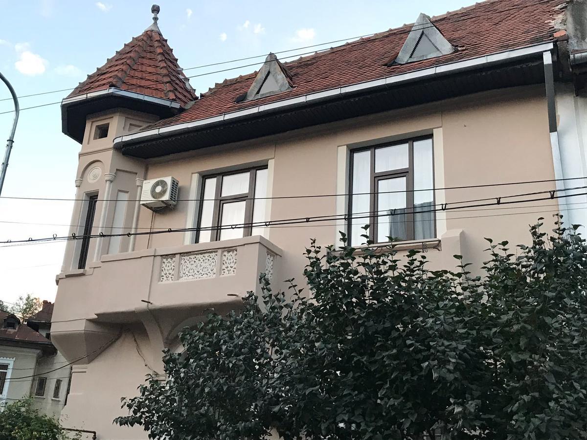 Apartment Metropole Invilla Old