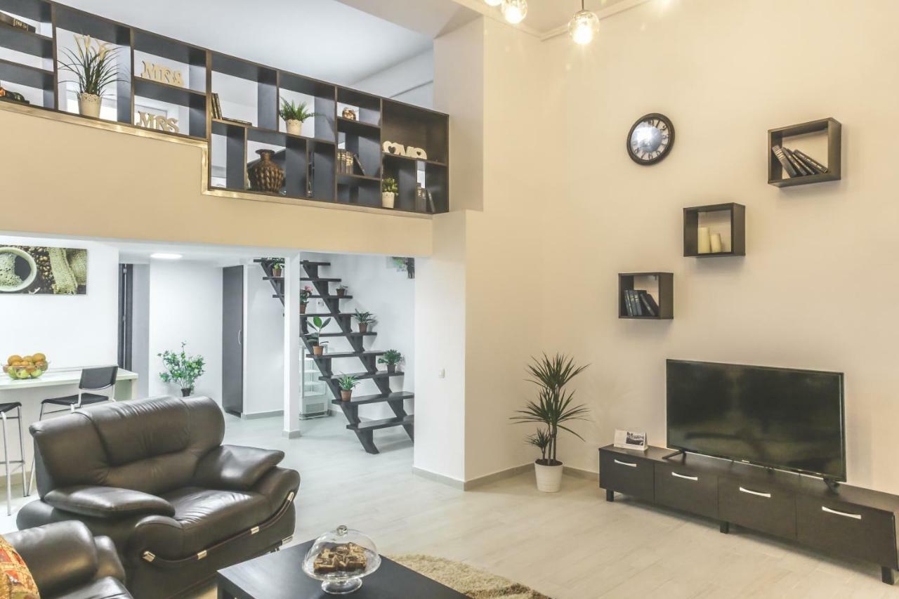 Victoria Duplex Apartament * Bucharest