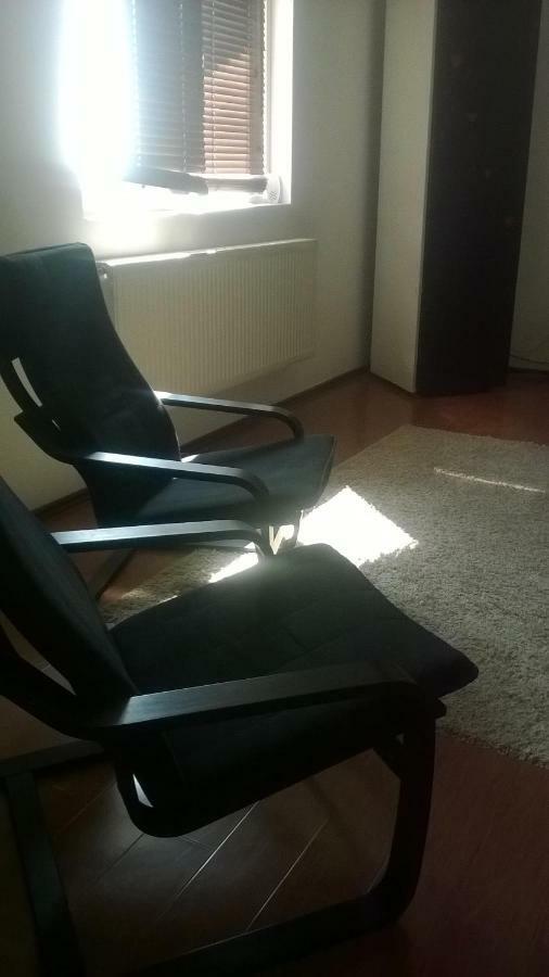 Alexander Apartment *