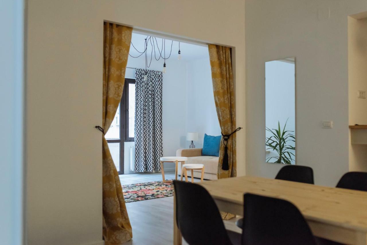 Apartament Center - Quinet Large