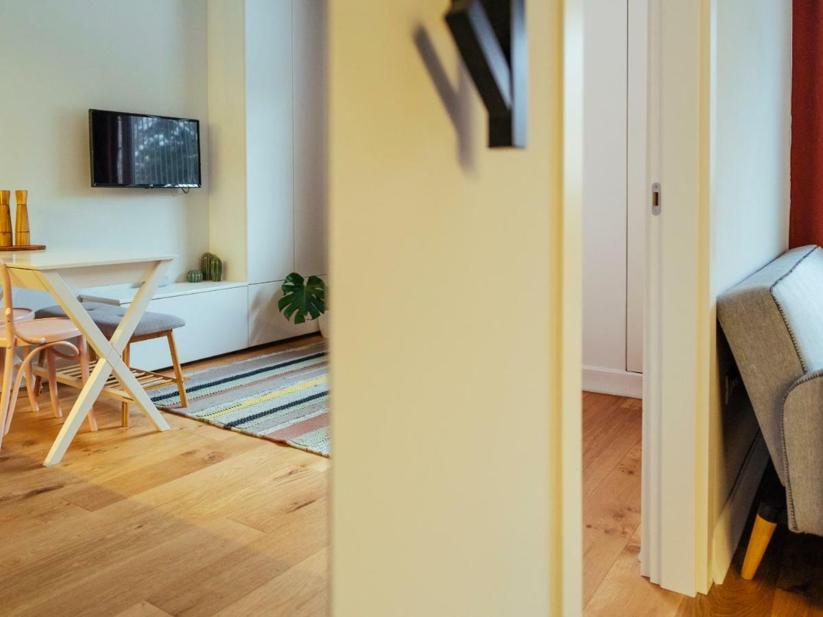 Boutique Luxury Flats - La Maison Du Petit Paris * Bucharest
