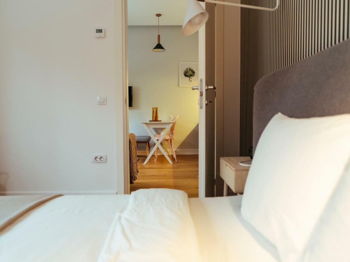 Boutique Luxury Flats - La Maison Du Petit Paris