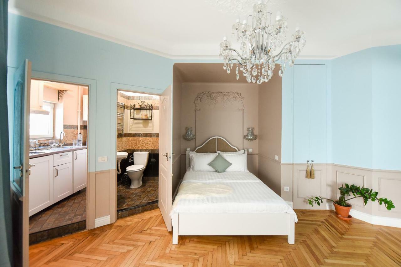 Old Town - Amazing Studio - Sunset View Apartamento Bucareste