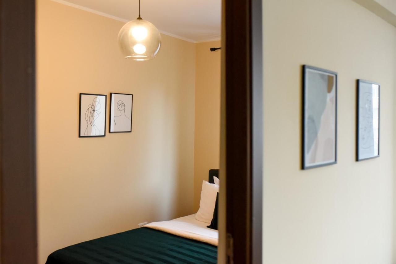 The Chic & Modern - Homey * Bucureşti