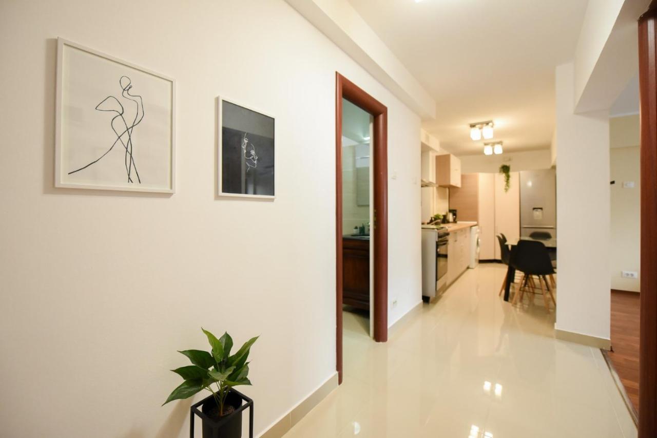 The Chic & Modern - Homey * Bucureşti