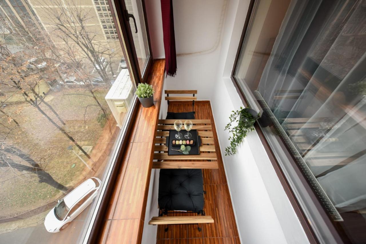 The Chic & Modern - Homey Apartament *
