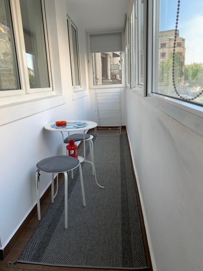 Interbellic Flat Bucareste